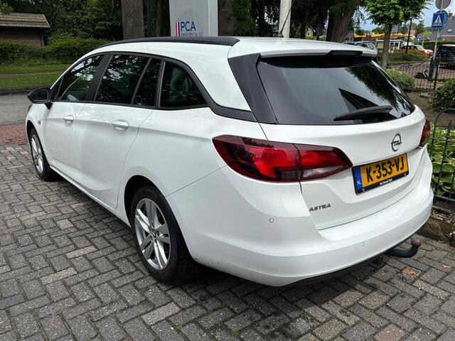 Opel ASTRA Sports Tourer 1.2 Business Edition