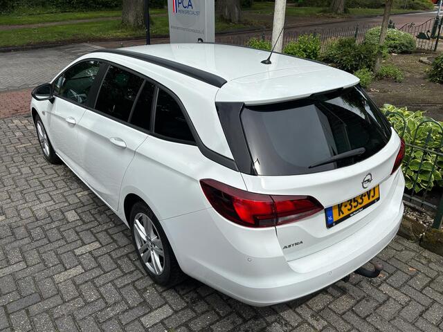 Opel ASTRA Sports Tourer 1.2 Business Edition