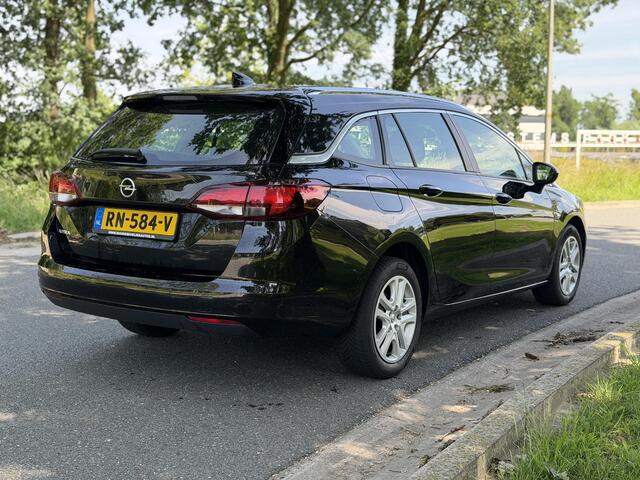Opel ASTRA Sports Tourer 1.0 Online Edition