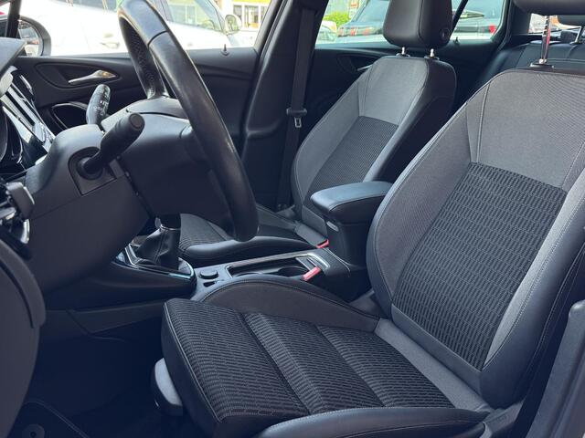 Opel ASTRA Sports Tourer 1.2 Design & Tech NL-AUTO | TREKHAAK | NAVI | LED
