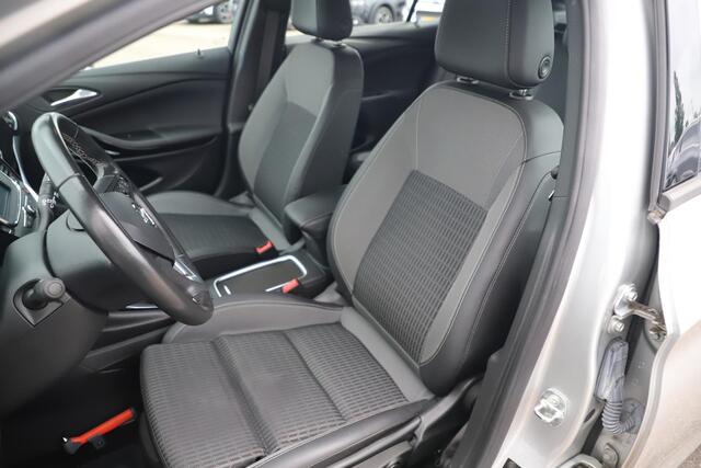 Opel ASTRA Sports Tourer 1.2 Business Elegance 131PK 16 inch LMV Navigatie Achteruitrijcamera Carplay Android Bluetooth Climate & Cruise Control