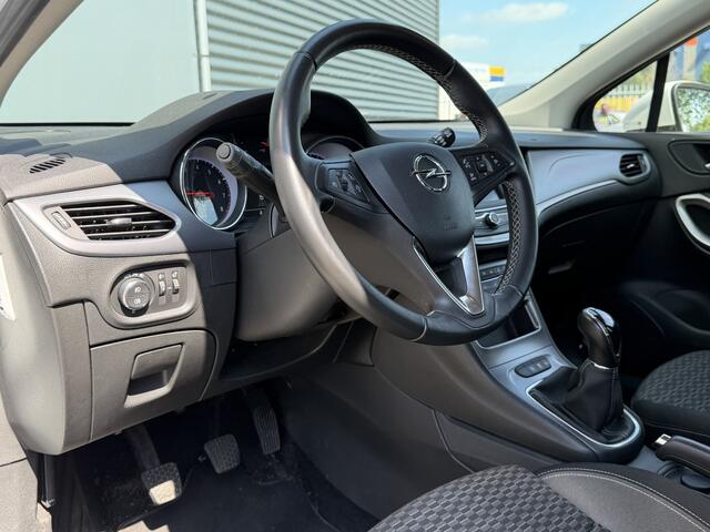 Opel ASTRA Sports Tourer BWJ 2020 | 1.2T 111PK EXECUTIVE TREKHAAK | CLIMA | NAVI | CARPLAY | SPORTSTOELEN | PDC 2X | CAMERA A |