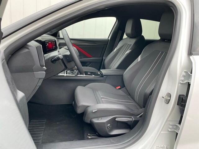 Opel ASTRA 1.2 Turbo GS-Line met Navi/360-Camera, Trekhaak, AGR, Winterpakket