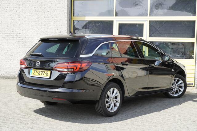 Opel ASTRA Sports Tourer 1.4 Turbo 150PK! Innovation BJ2019 Lmv 16" | Led | Keyless entry | Pdc | Navi | Elek. achterklep | Achteruitrijcamera | App-Connect | Climate control | Cruise control | Sportstoelen | Extra getint glas