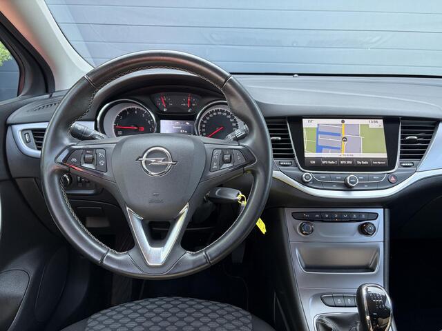 Opel ASTRA 1.4 Black Edition 2e Eigenaar,Carplay,150pk,Navi,6 Bak,Airco,Cruise,Lm velgen,Pdc,N.A.P,Nieuwe Apk bij Aflevering