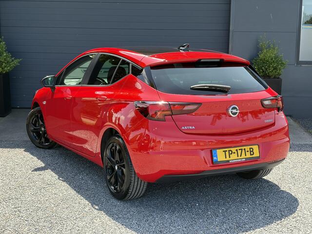 Opel ASTRA 1.4 Black Edition 2e Eigenaar,Carplay,150pk,Navi,6 Bak,Airco,Cruise,Lm velgen,Pdc,N.A.P,Nieuwe Apk bij Aflevering