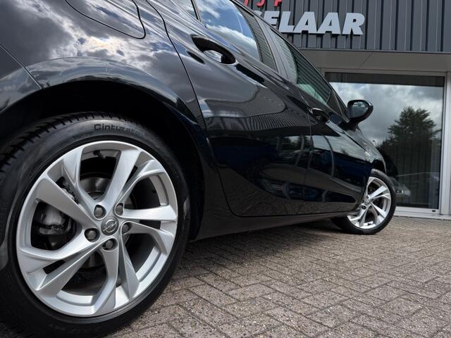 Opel ASTRA 1.2 Business Edition - NL Auto Cruise Airco Navi Bluetooth