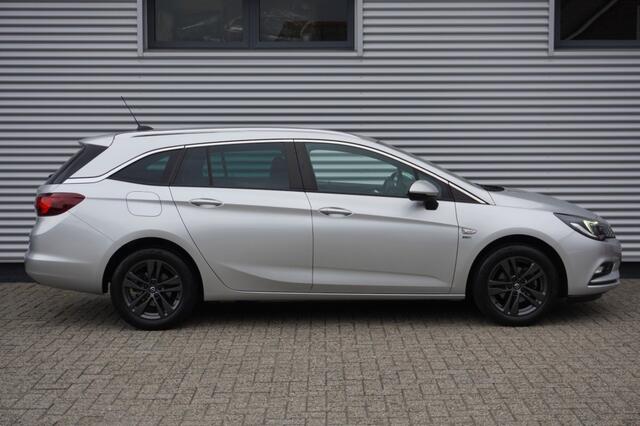 Opel ASTRA Sports Tourer 1.0 Turbo 120 jaar Edition / Camera + parkeersensoren / Navi / Climate Control