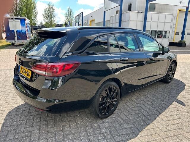 Opel ASTRA Sports Tourer 1.2 Elegance