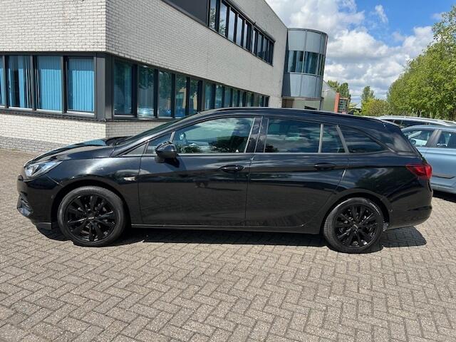 Opel ASTRA Sports Tourer 1.2 Elegance