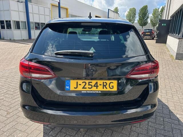 Opel ASTRA Sports Tourer 1.2 Elegance