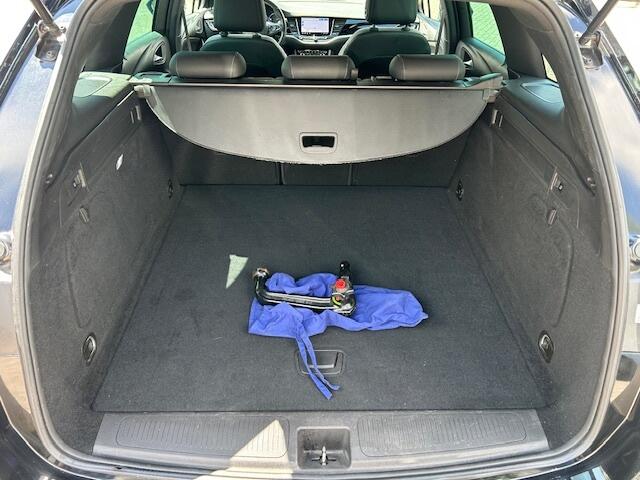 Opel ASTRA Sports Tourer 1.2 Elegance