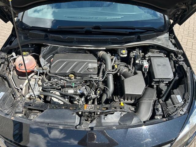 Opel ASTRA Sports Tourer 1.2 Elegance