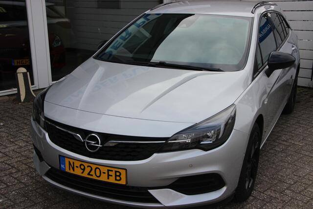 Opel ASTRA Sports Tourer 1.2 Design & Tech