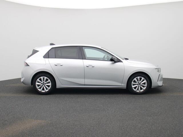 Opel ASTRA 1.2T Business Edition | 130 pk | Automaat | Camera | Navigatie | Stoelverwarming |