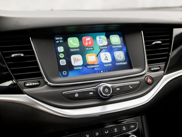 Opel ASTRA Sports Tourer 1.4 Turbo Innovation Sport 150Pk Automaat (APPLE CARPLAY, NAVIGATIE, CAMERA, STUUR/STOELVERWARMING, SPORTSTOELEN, ADAPTIVE CRUISE, LM VELGEN, NIEUWSTAAT)