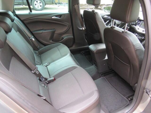 Opel ASTRA 1.4 INNOVATION
