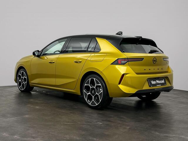 Opel ASTRA 1.6 Turbo Plug In Hybrid Ultimate NEW ASTRA | DEMONSTRATIEMODEL | Panodak | Suede Bekleding | Camera | Stoel & Stuurverwarming | PDC | LMV | Tot 8 Jaar Speciale Garantie!