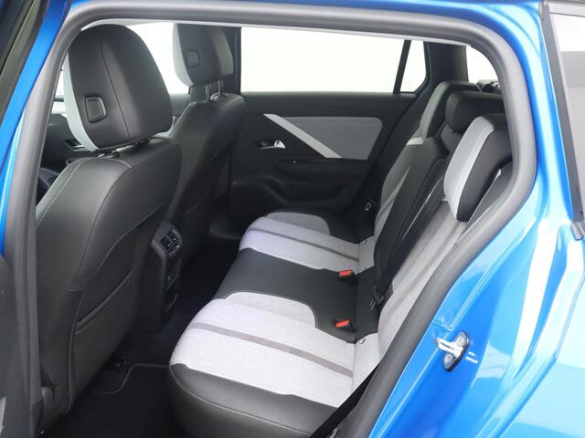 Opel ASTRA Sports Tourer 1.2 Elegance 96 Kw | 130pk | Keyless | Parkeersensoren | Cruise Control