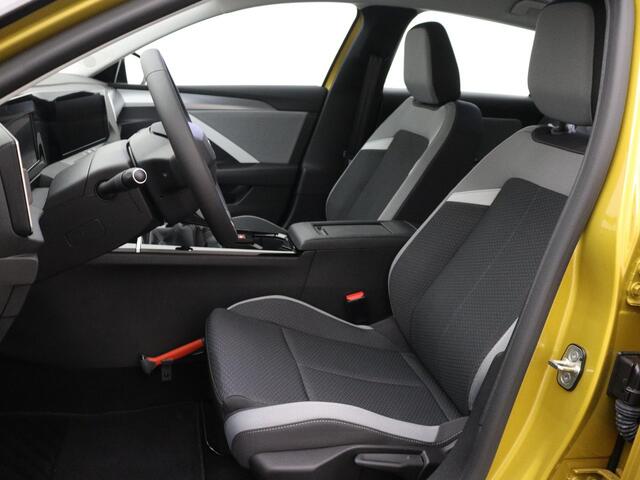 Opel ASTRA 1.2 Edition | 110pk | 18" Lichtmetalen Velgen | Parkeersensoren | Demo |