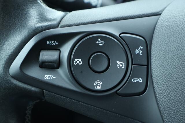 Opel ASTRA Sports Tourer 1.2 Busn. Elegance / Carplay,andr. / Clima / Led verl. / Camera