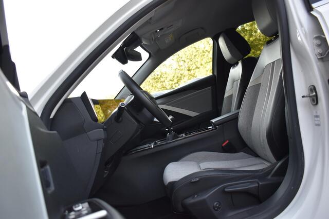 Opel ASTRA 1.2 Stoelvw Stuurvw Camera