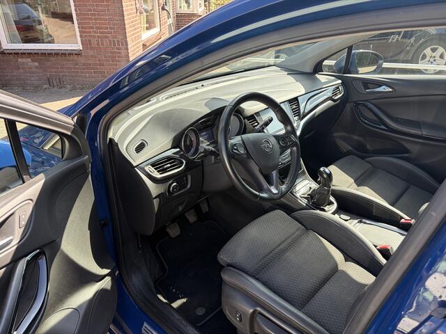 Opel ASTRA 1.4 Innovation CLIMA CAMERA NAVI