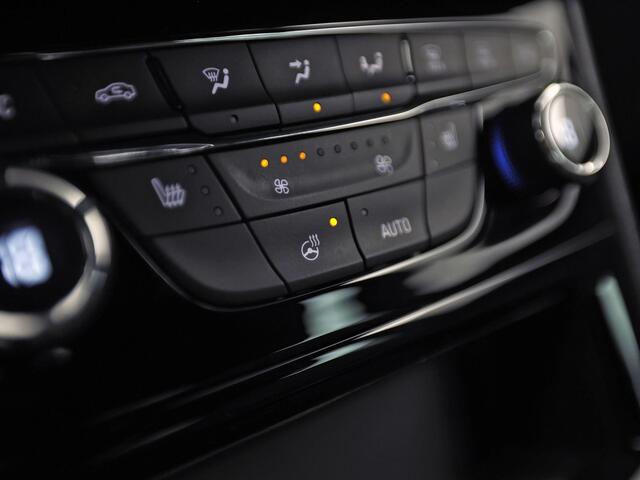 Opel ASTRA 1.2 Elegance (DIGITALE COCKPIT, APPLE CARPLAY, GROOT NAVI, CAMERA, CLIMATE, STUUR/STOELVERWARMING, SPORTSTOELEN, GETINT GLAS, TREKHAAK, ADAPTIVE CRUISE, NIEUWSTAAT)