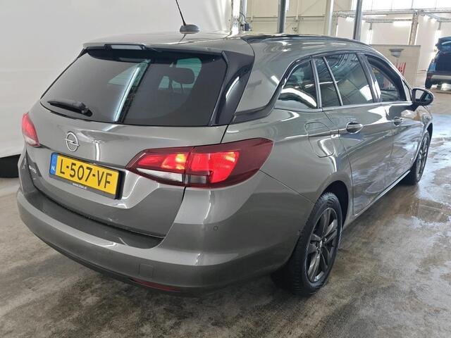 Opel ASTRA SPORTS TOURER 1.2 DESIGN & TECH I DEALER ONDERHOUDEN I P-CAMERA I NAVIGATIE I APPLE CARPLAY