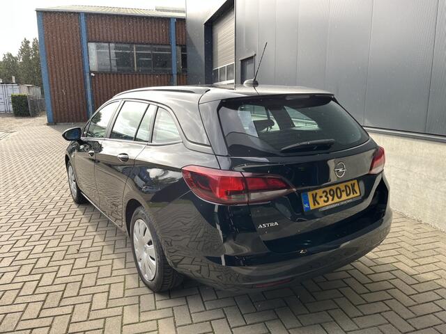 Opel ASTRA Sports Tourer 1.2 Turbo Business Edition PDC/Nav.