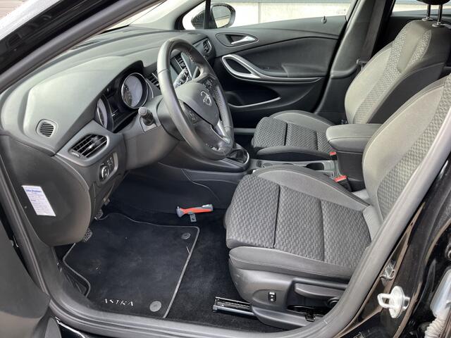 Opel ASTRA Sports Tourer 1.2 Turbo Business Edition PDC/Nav.