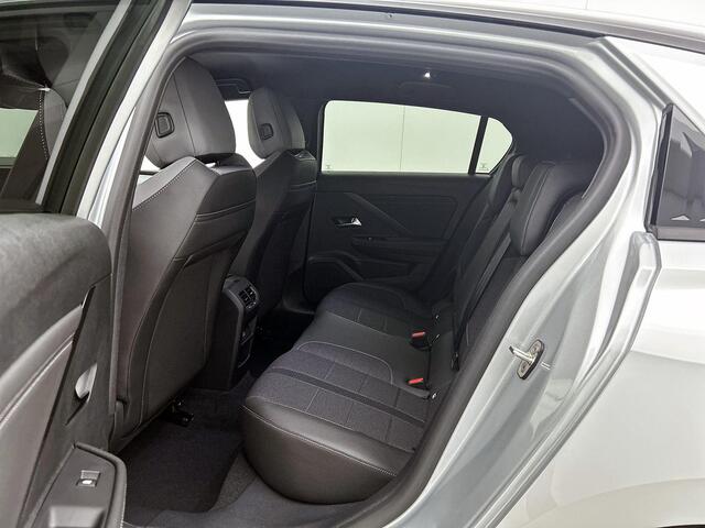Opel ASTRA 1.2 Turbo Hybrid GS | DEMO SALE | TOT 2 + 6 JAAR GARANTIE | beschikbaar vanaf 15-12-2026