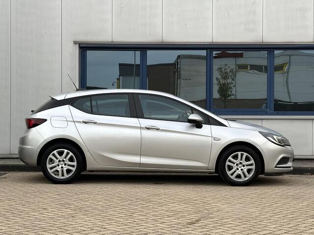 Opel ASTRA 1.0 Online Edition