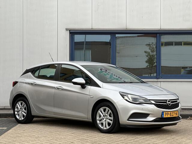 Opel ASTRA 1.0 Online Edition