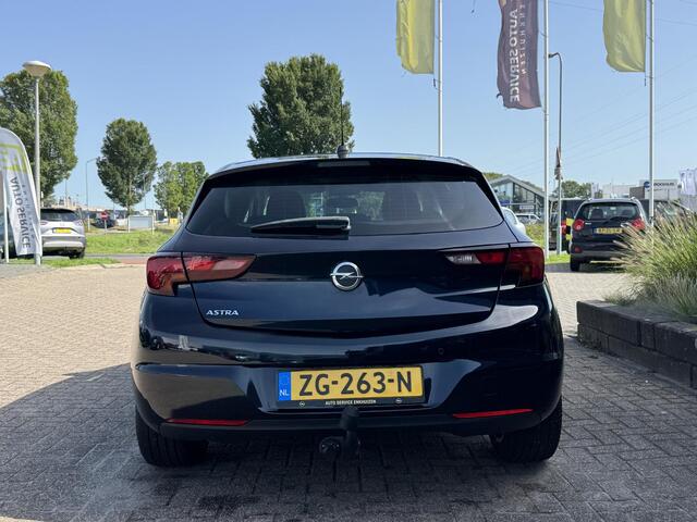 Opel ASTRA 1.0 Turbo 120 Jaar Edition Rijklaar inclusief garantie en beurt incl. all season banden | Carplay | Cruise control | Climate | LED | LMV | Navigatie | geheel dealer onderhouden!