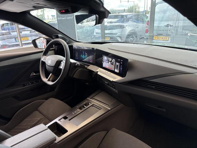 Opel ASTRA Sports Tourer 1.6 Turbo Plug In Hybrid Ultimate | Apple Carplay/Android Auto | 18 inch velgen | Camera