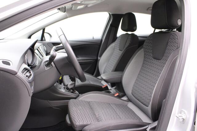 Opel ASTRA 1.2 Edition | Camera | Apple Carplay | Cruise Control | Climate Control | Comfortstoelen