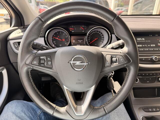Opel ASTRA Sports Tourer 1.2 Edition