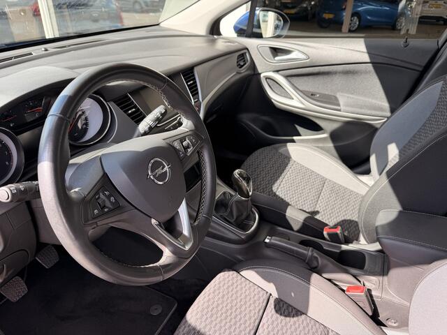 Opel ASTRA Sports Tourer 1.2 Edition