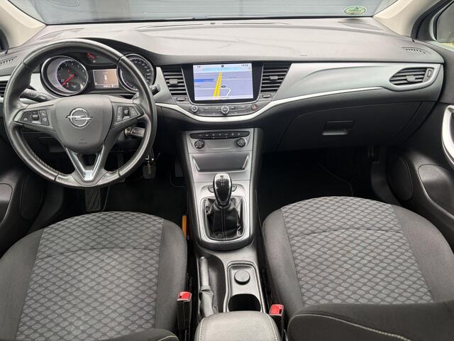 Opel ASTRA Sports Tourer 1.0 Online Edition ?2e Eigenaar?Carplay?Navi?Trekhaak?Net beurt gehad?Clima?Cruise?Pdc V+A?105pk?N.A.P?Lm velgen?Apk tot 10-2027