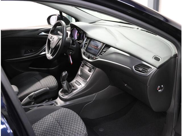 Opel ASTRA ST 105PK Online Edition | 1ste eigenaar | Armsteun | Parkeersensoren VOOR + Achter | Navigatie | Airco | Cruise Control | AppleCarPlay/AndroidAuto | Isofix |