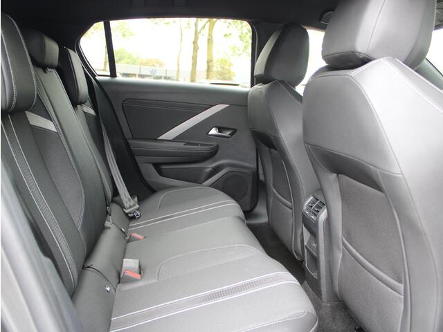 Opel ASTRA 1.2 Turbo Hybrid GS Automaat | Navi / Camera / Climate