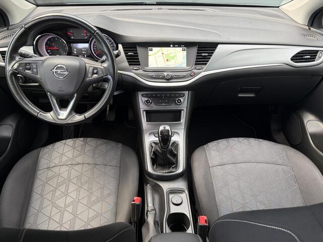 Opel ASTRA Sports Tourer 1.4 Turbo 120 Jaar Edition ?150pk?Carplay?Navi?Trekhaak?Pdc V+A?Clima?Cruise?6 Bak?Lm velgen?N.A.P?Apk tot 02-2028