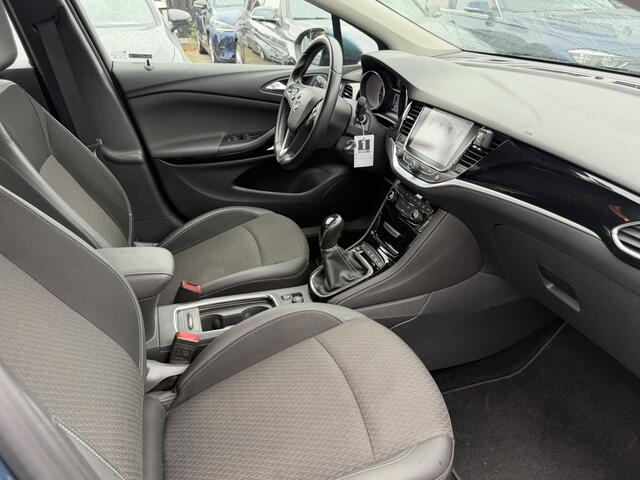 Opel ASTRA 1.4 Turbo Innovation 2017 5-Deurs Camera Trekhaak