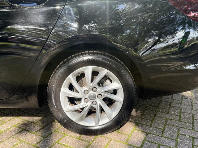 Opel ASTRA Sports Tourer 1.2 Edition | Navigatie via Apple Carplay | Climate Control | Cruise Control | Trekhaak