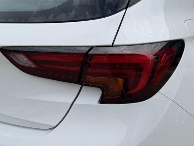 Opel ASTRA 1.2 Elegance - Navigatie - Climate Control - Apple Carplay/Android Auto - Trekhaak