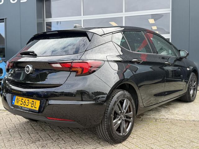 Opel ASTRA 1.2 Design & Tech - Navigatie - Stoelverwarming - Climate Control