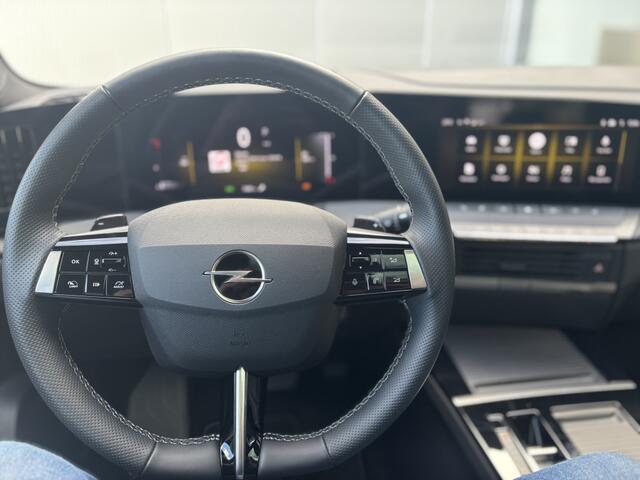 Opel ASTRA 1.2 GS Line
