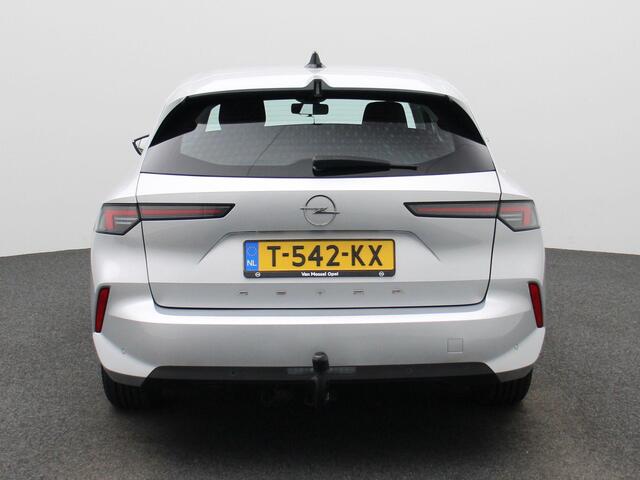 Opel ASTRA Sports Tourer 1.2 Edition Trekhaak | Navi | LMV | Cruise | PDC | voorstoelen in hoogte verstelbaar