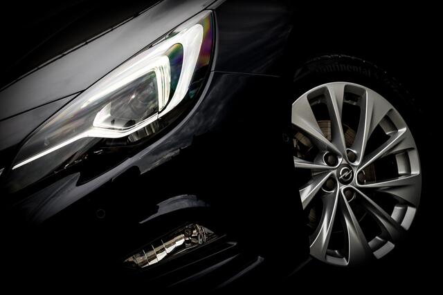 Opel ASTRA 1.6 200 PK Turbo Business Executive | Unieke Ned Auto | 65 DKM | Schuif/kanteldak | | Clima | PDC V/A | DAB Audio | Comfortstoel(en) | Lmv 16"| Led D |